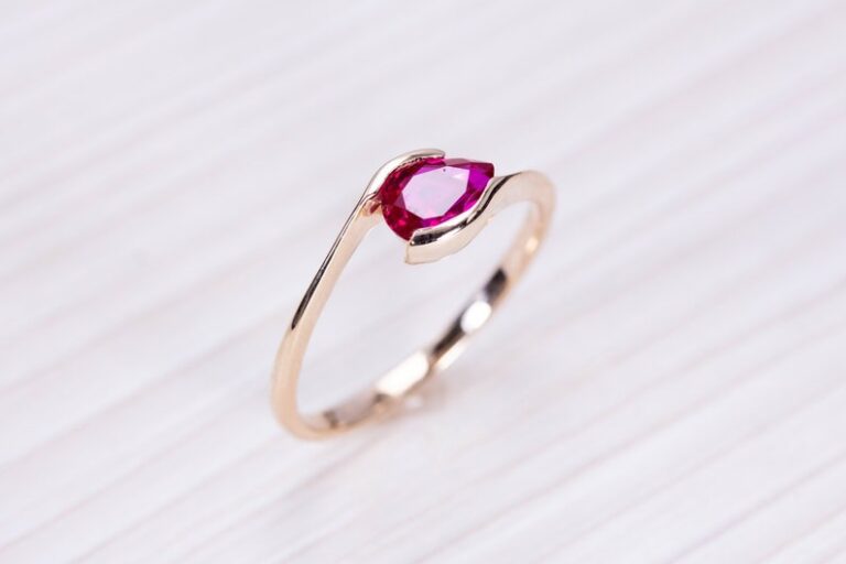 Pear Ruby Ring