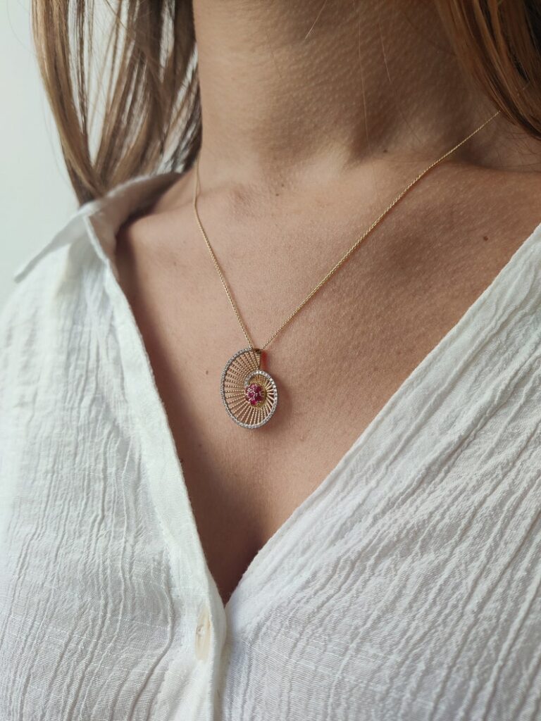 Ruby Shell Necklace